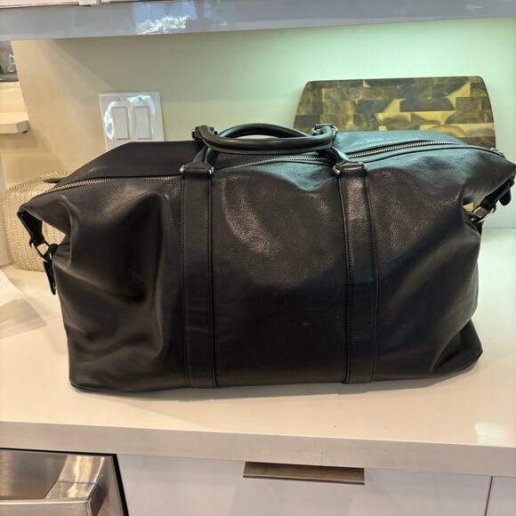 Coach Voyager Black Leather Weekender Luxury Duffel Bag Style F54802 Carry On - Picture 9 of 12